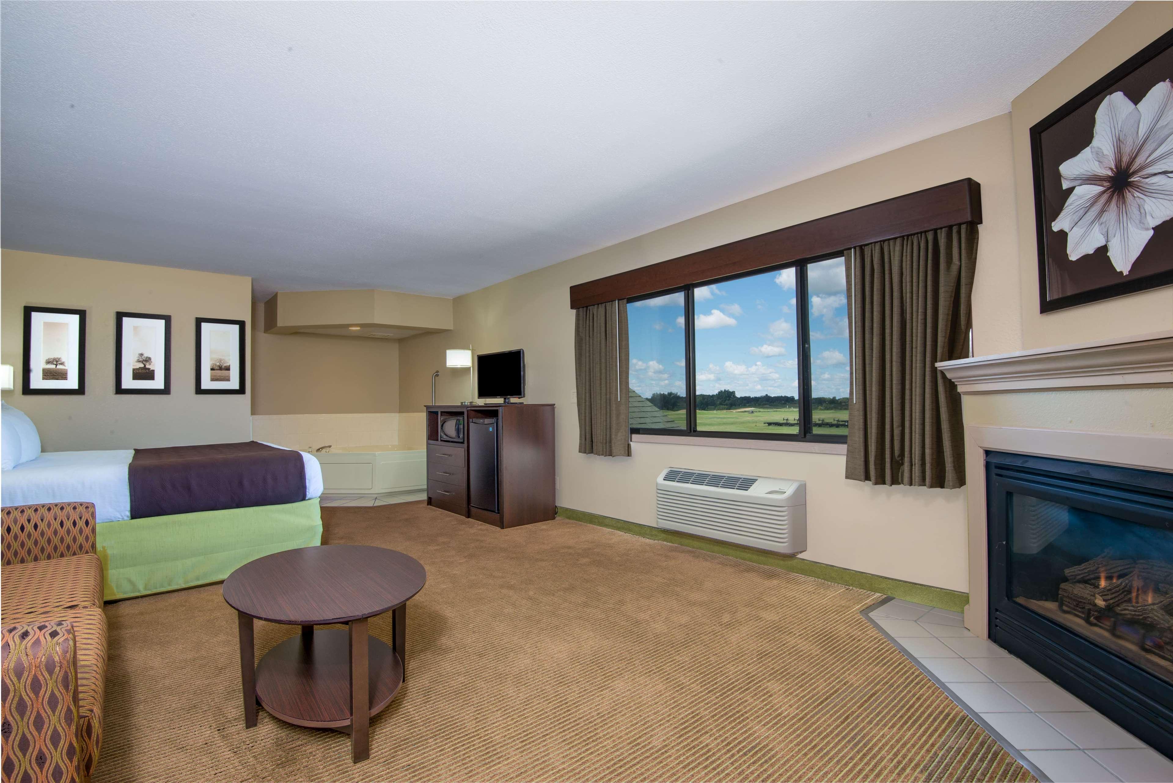 Americinn By Wyndham אוקובוג'י מראה חיצוני תמונה
