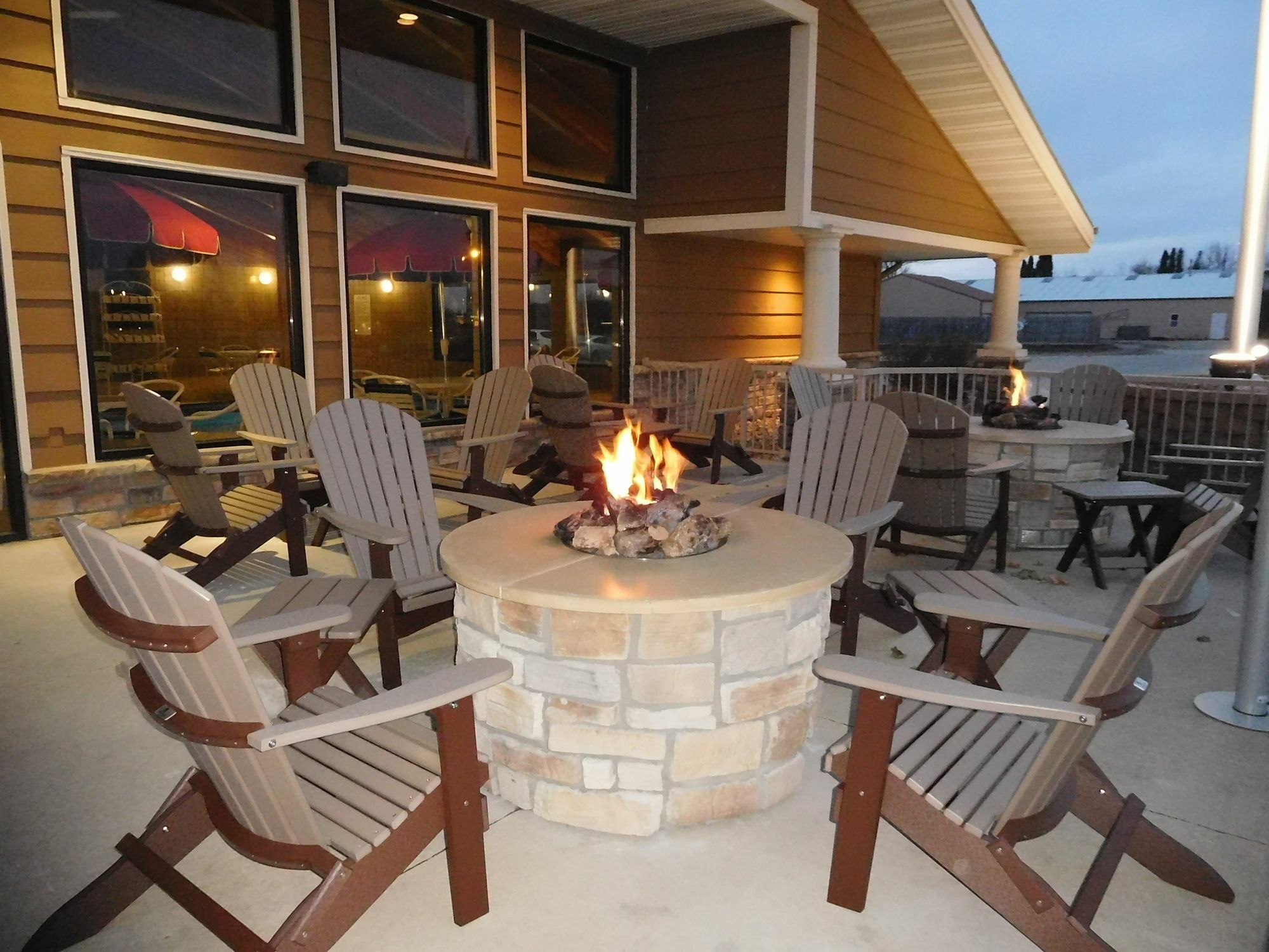 Americinn By Wyndham אוקובוג'י מראה חיצוני תמונה