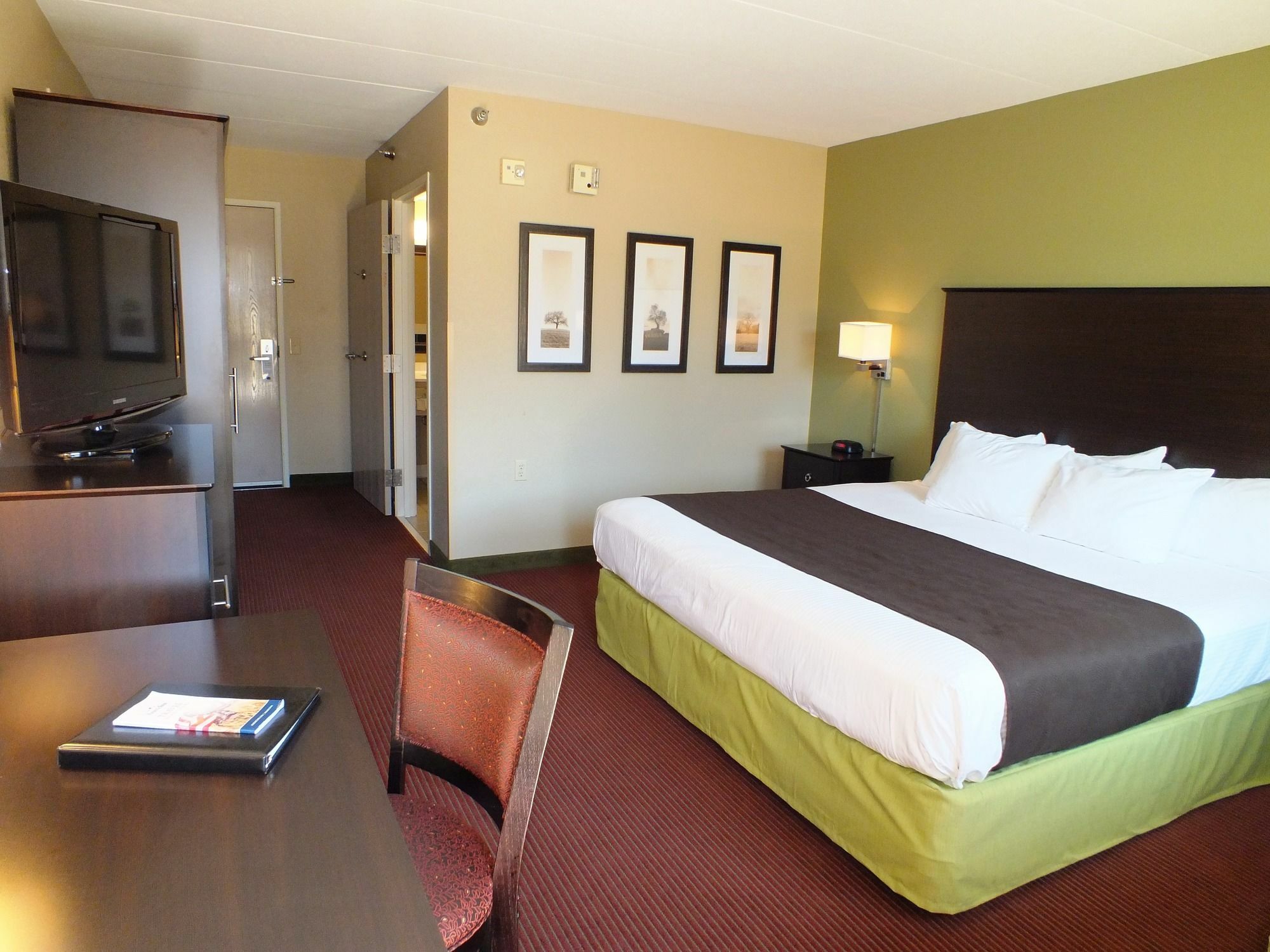 Americinn By Wyndham אוקובוג'י מראה חיצוני תמונה