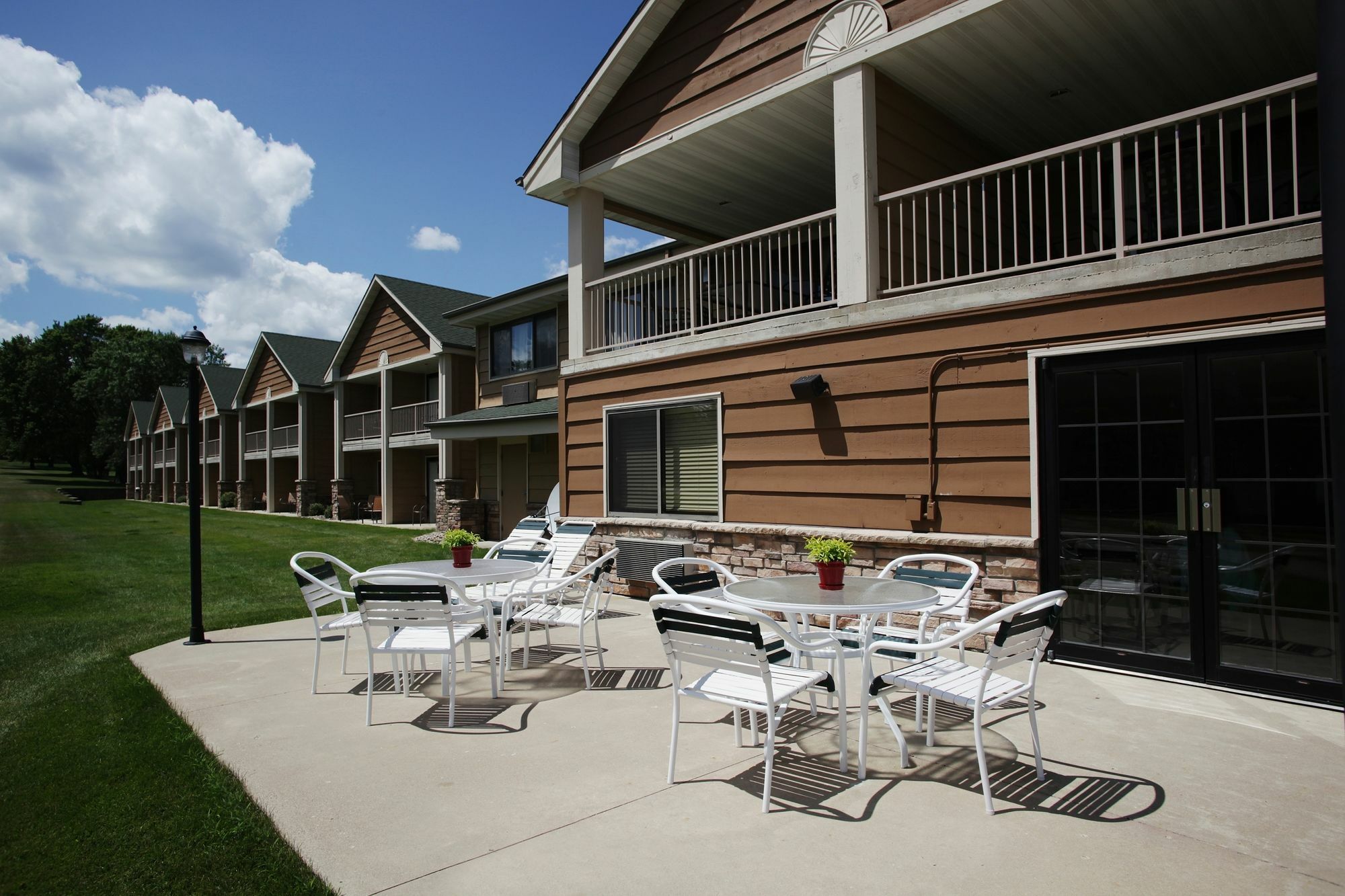 Americinn By Wyndham אוקובוג'י מראה חיצוני תמונה