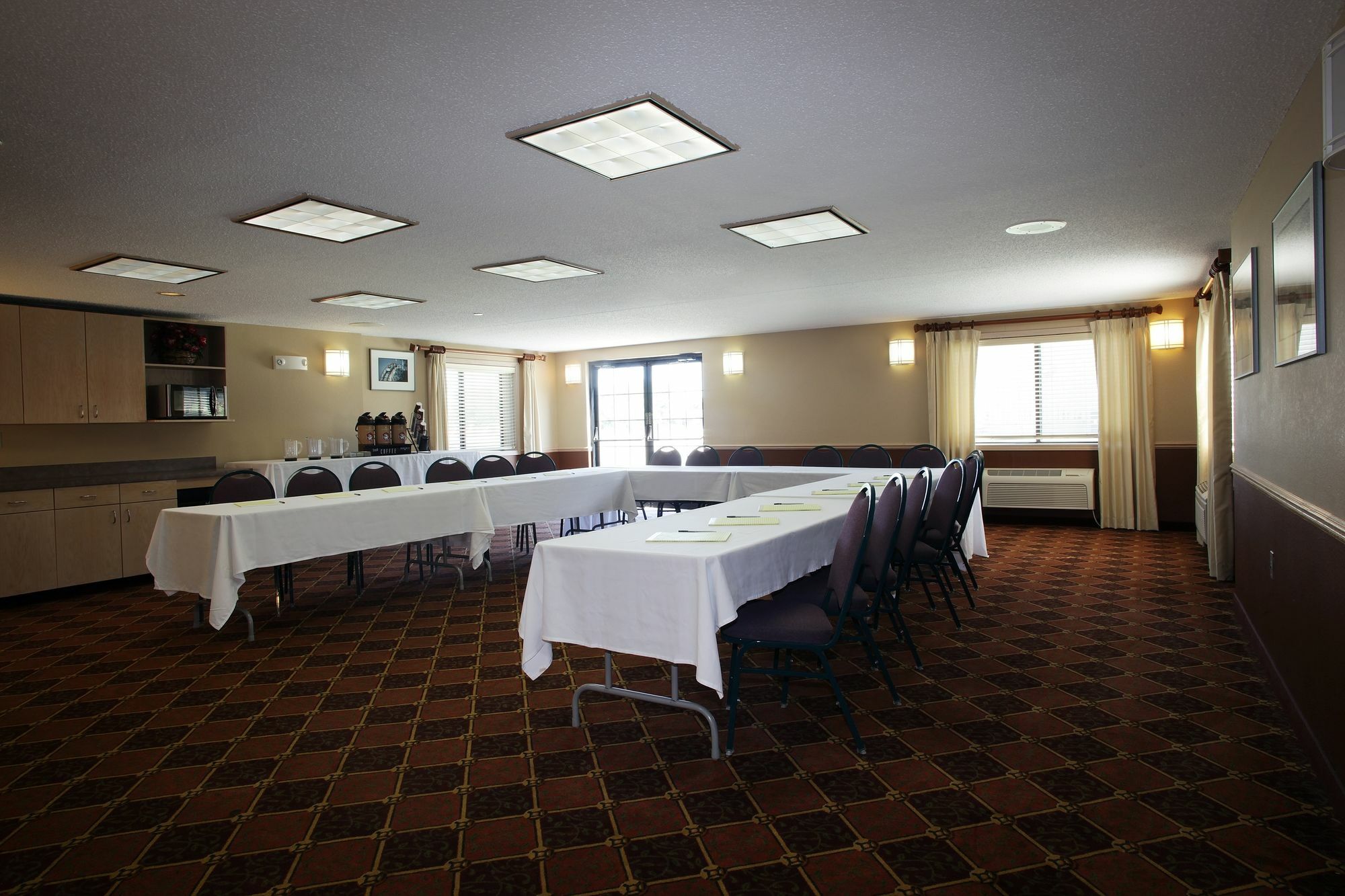 Americinn By Wyndham אוקובוג'י מראה חיצוני תמונה